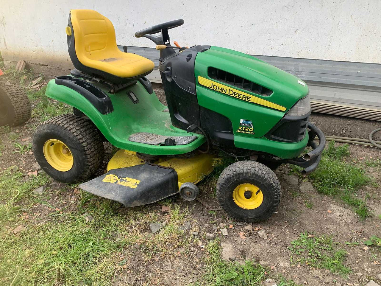 John deere - Traktor: 1 kép. John deere - Traktor: 1 kép.