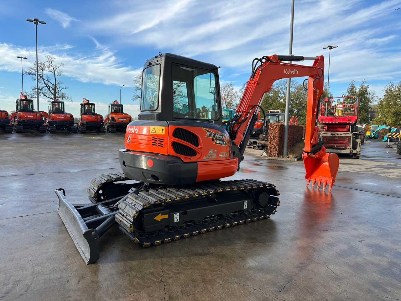 KUBOTA - 2012 - KX161-3 - MIDI EXCAVATOR - Kotrógép: 4 kép. KUBOTA - 2012 - KX161-3 - MIDI EXCAVATOR - Kotrógép: 4 kép.