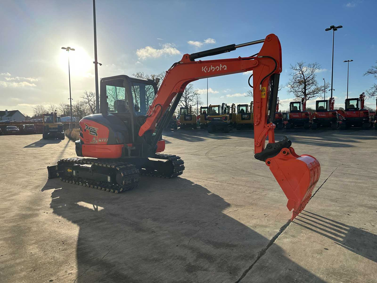 KUBOTA - 2016 - KX155-5 - MIDI EXCAVATOR - Kotrógép: 3 kép. KUBOTA - 2016 - KX155-5 - MIDI EXCAVATOR - Kotrógép: 3 kép.