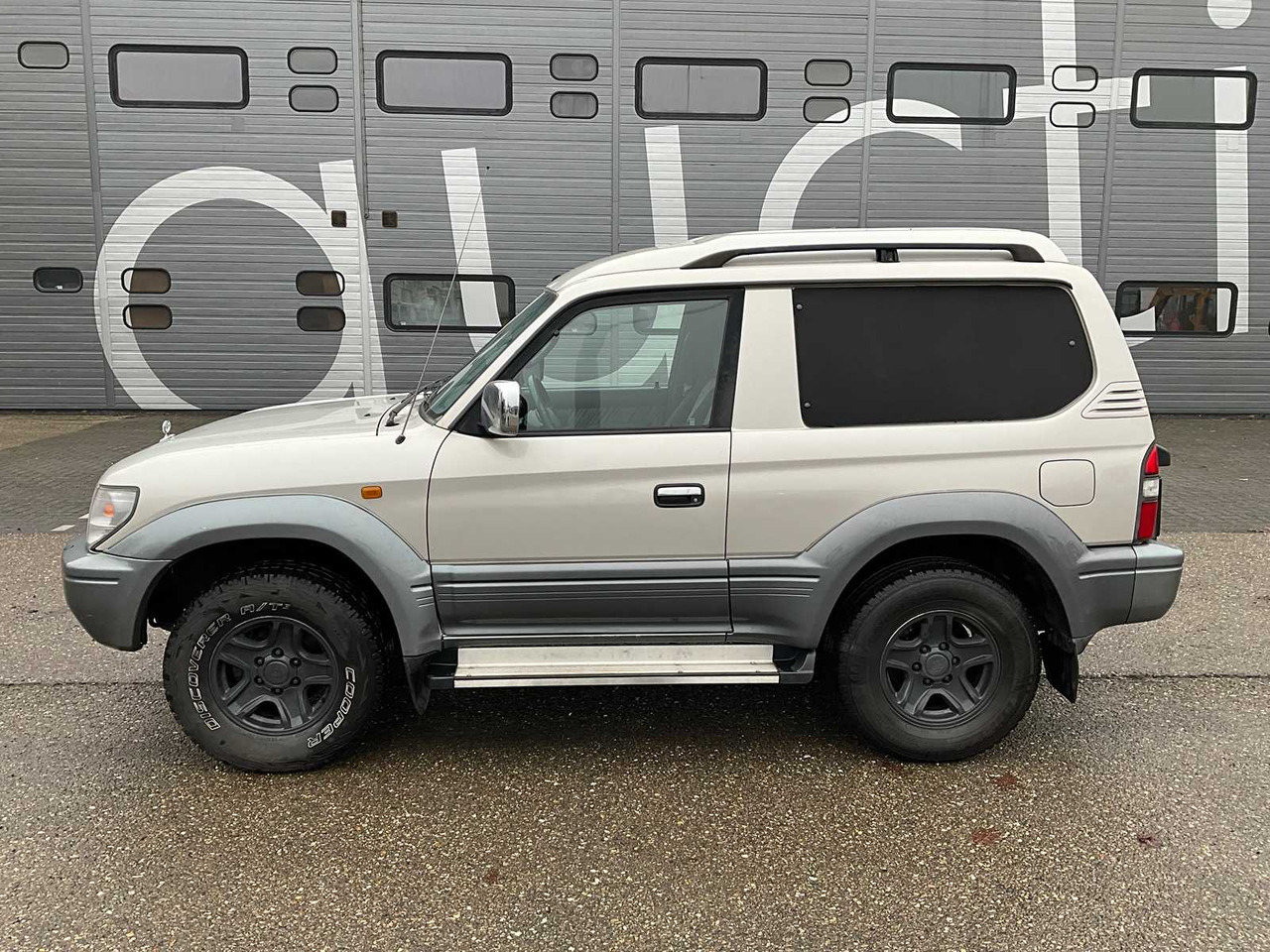 1997 TOYOTA CHALLENGER 3.0TD 3D LANDCRUISER COMMERCIAL VEHICLE VP-RX-08 - Kisteherautó: 2 kép. 1997 TOYOTA CHALLENGER 3.0TD 3D LANDCRUISER COMMERCIAL VEHICLE VP-RX-08 - Kisteherautó: 2 kép.