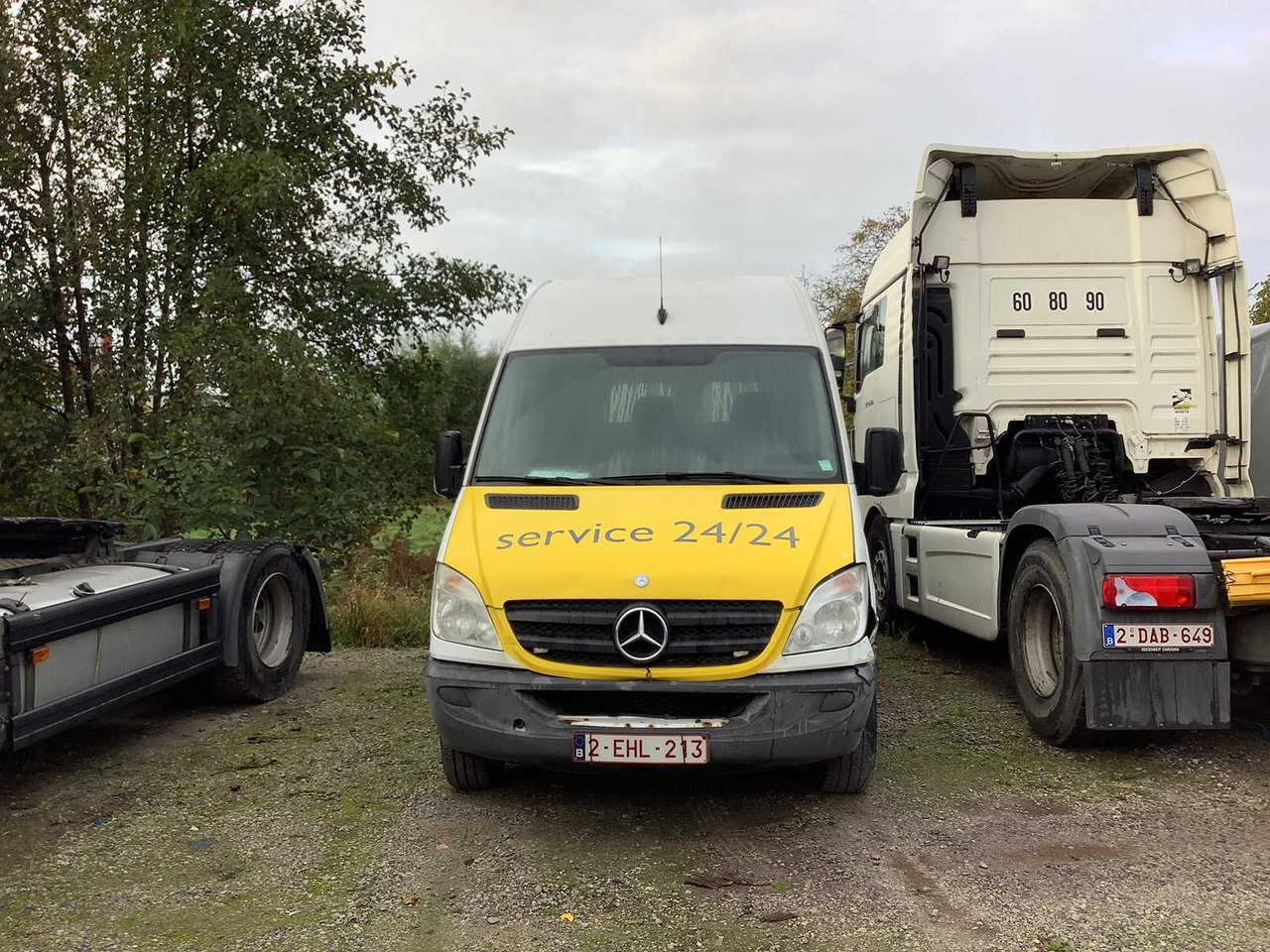 2011 MERCEDES-BENZ SPRINTER VAN - Kisteherautó: 2 kép. 2011 MERCEDES-BENZ SPRINTER VAN - Kisteherautó: 2 kép.