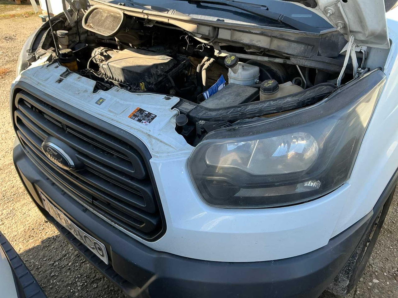 2018 FORD TRANSIT VAN - Kisteherautó: 4 kép. 2018 FORD TRANSIT VAN - Kisteherautó: 4 kép.