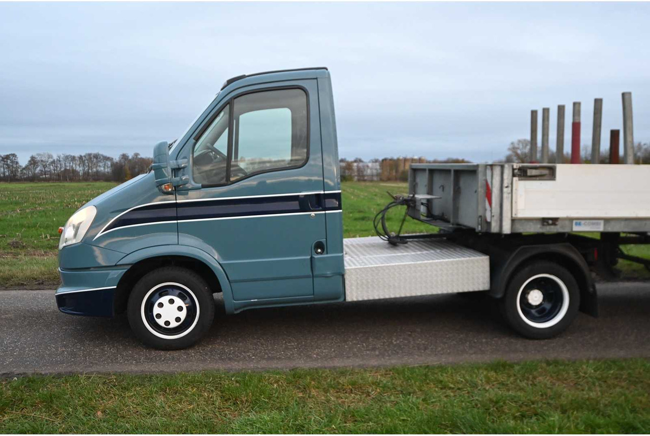 IVECO DAILY 35C17 300 BE-TRACTOR WITH BUNK BU7500 - 10 METER TRAILER - Kisteherautó: 4 kép. IVECO DAILY 35C17 300 BE-TRACTOR WITH BUNK BU7500 - 10 METER TRAILER - Kisteherautó: 4 kép.