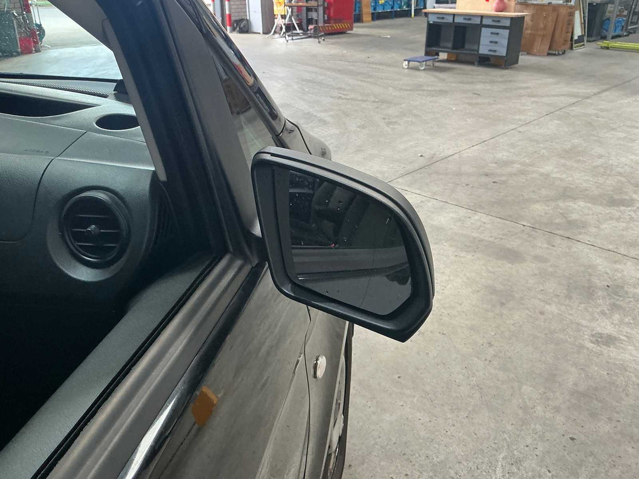 Kisteherautó MERCEDES - 114 CDI - VITO - COMMERCIAL VEHICLE: 9 kép.