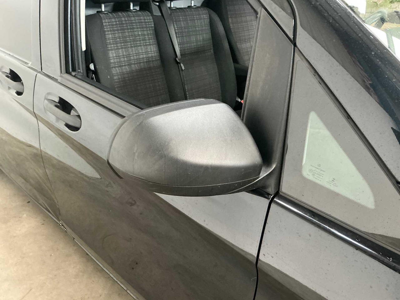 Kisteherautó MERCEDES - 114 CDI - VITO - COMMERCIAL VEHICLE: 8 kép.