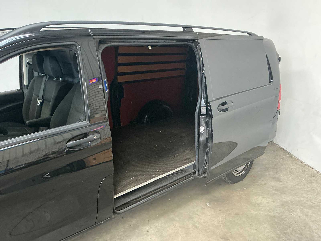 Kisteherautó MERCEDES - 114 CDI - VITO - COMMERCIAL VEHICLE: 11 kép.