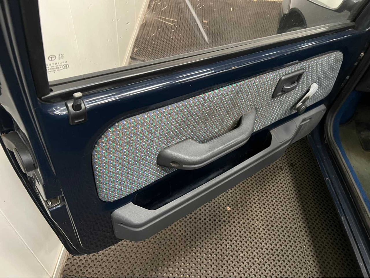 Kisteherautó PEUGEOT - 106 - COMMERCIAL VEHICLE - 1993: 14 kép. Kisteherautó PEUGEOT - 106 - COMMERCIAL VEHICLE - 1993: 14 kép.