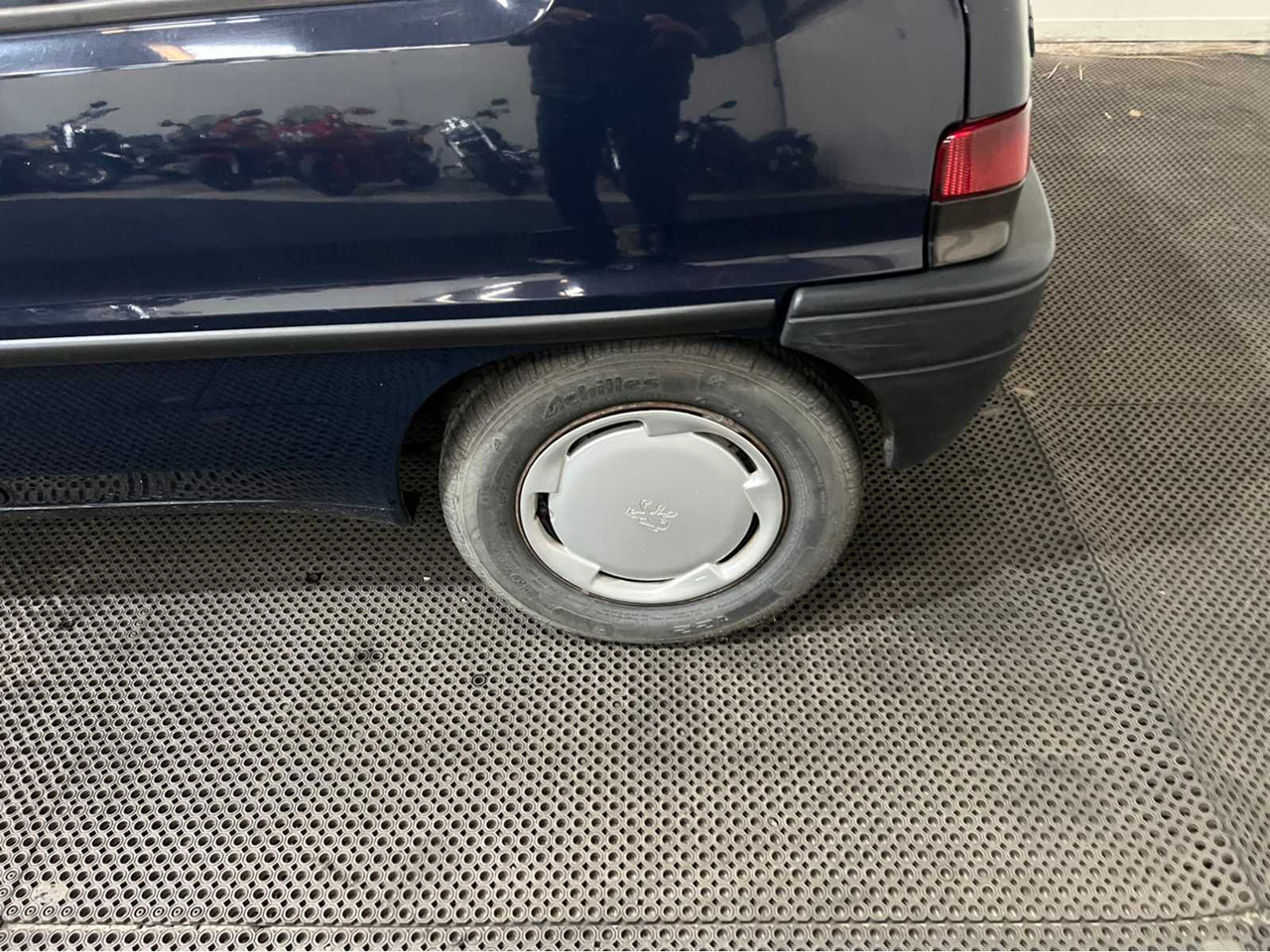 Kisteherautó PEUGEOT - 106 - COMMERCIAL VEHICLE - 1993: 19 kép. Kisteherautó PEUGEOT - 106 - COMMERCIAL VEHICLE - 1993: 19 kép.