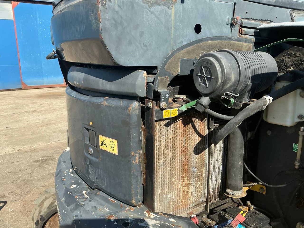 Minikotró Komatsu PC 27 MR-2: 34 kép.