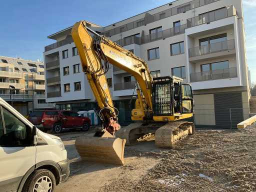 Komatsu PC170LC-10 - Lánctalpas kotró: 5 kép. Komatsu PC170LC-10 - Lánctalpas kotró: 5 kép.