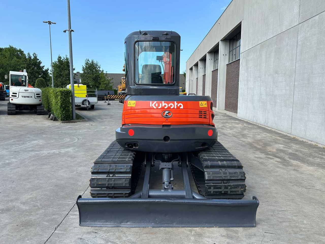Kubota KX161-3 - Lánctalpas kotró: 5 kép. Kubota KX161-3 - Lánctalpas kotró: 5 kép.