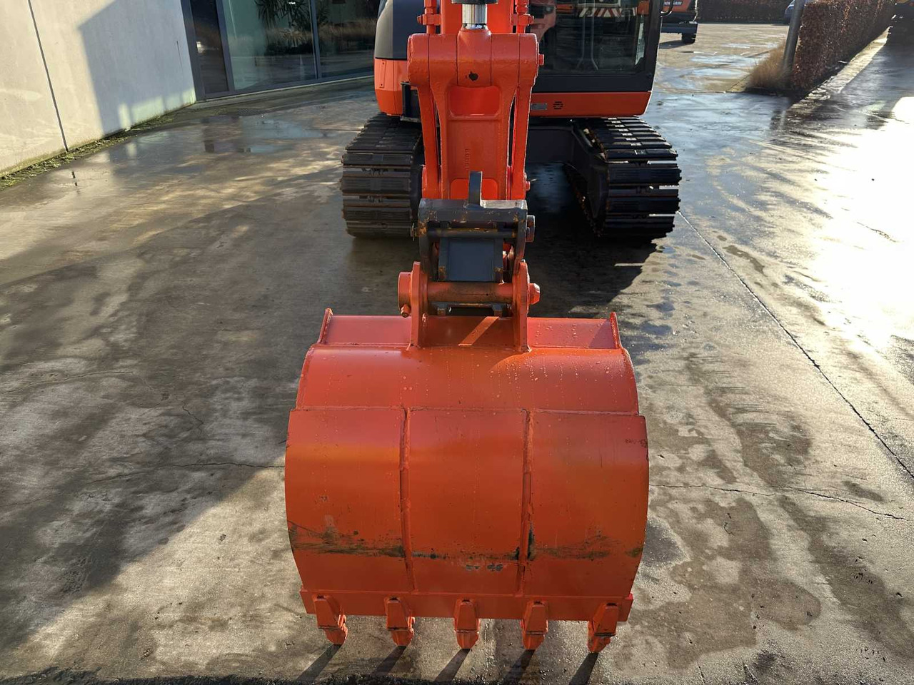 Lánctalpas kotró Kubota KX175-5: 10 kép.