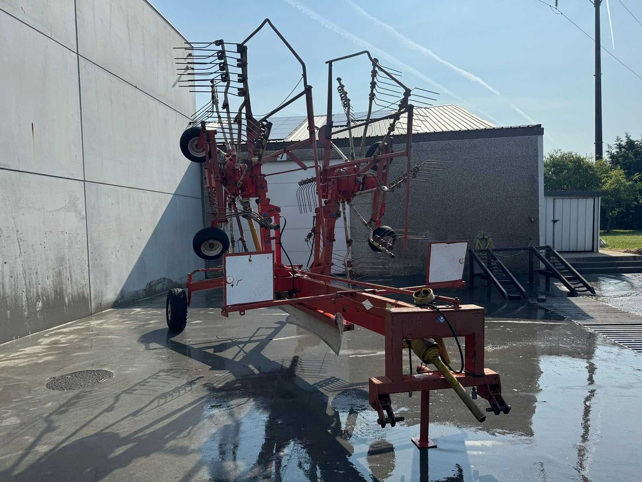 Kuhn GA7301 - Szálastakarmány betakarítás gépei: 4 kép. Kuhn GA7301 - Szálastakarmány betakarítás gépei: 4 kép.