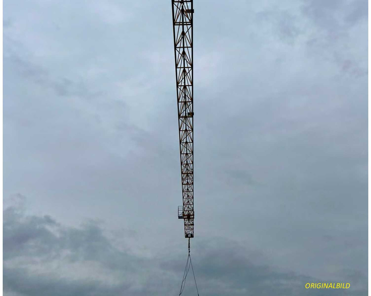 Liebherr 110 EC-B 6 FR.tronic - Toronydaru: 5 kép. Liebherr 110 EC-B 6 FR.tronic - Toronydaru: 5 kép.