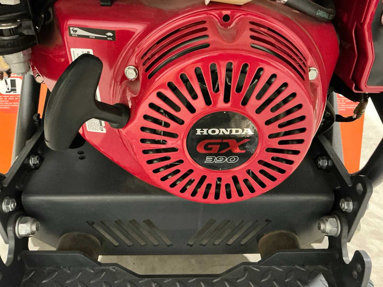 Dömper MCH H780LT: 18 kép.
