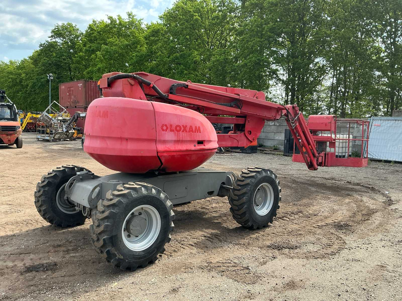 Manitou ATJ160 - Emelő: 4 kép. Manitou ATJ160 - Emelő: 4 kép.