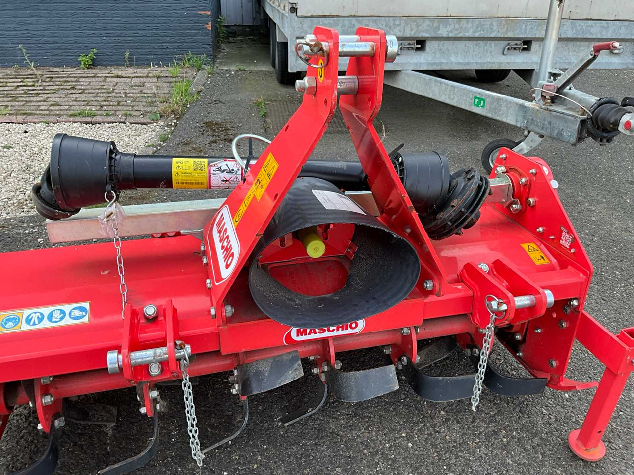 Maschio W125 - Talajmaró: 5 kép. Maschio W125 - Talajmaró: 5 kép.