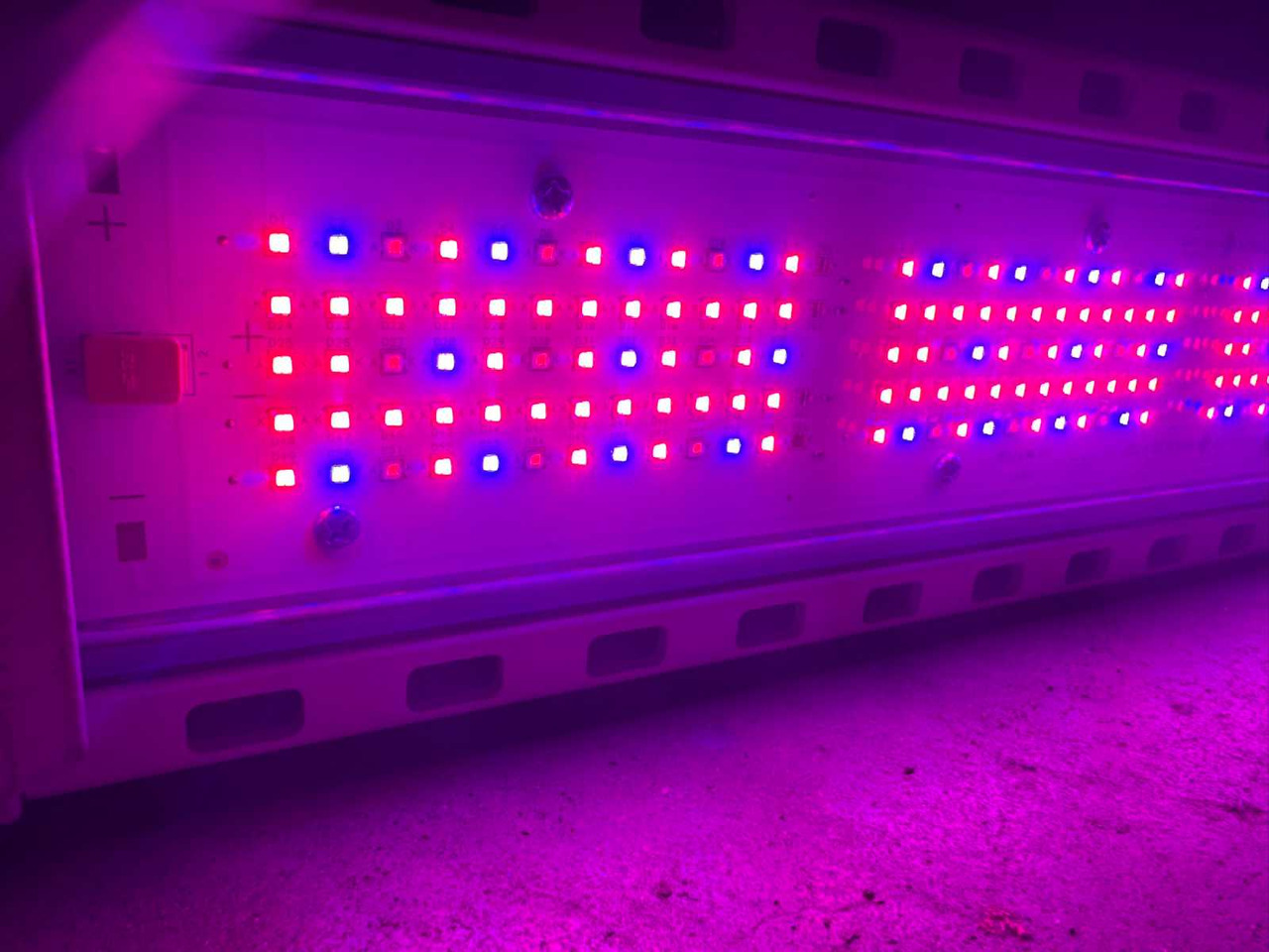 Mezőgazdasági gépek Hortilux HortiLed Top 120v19: 6 kép.