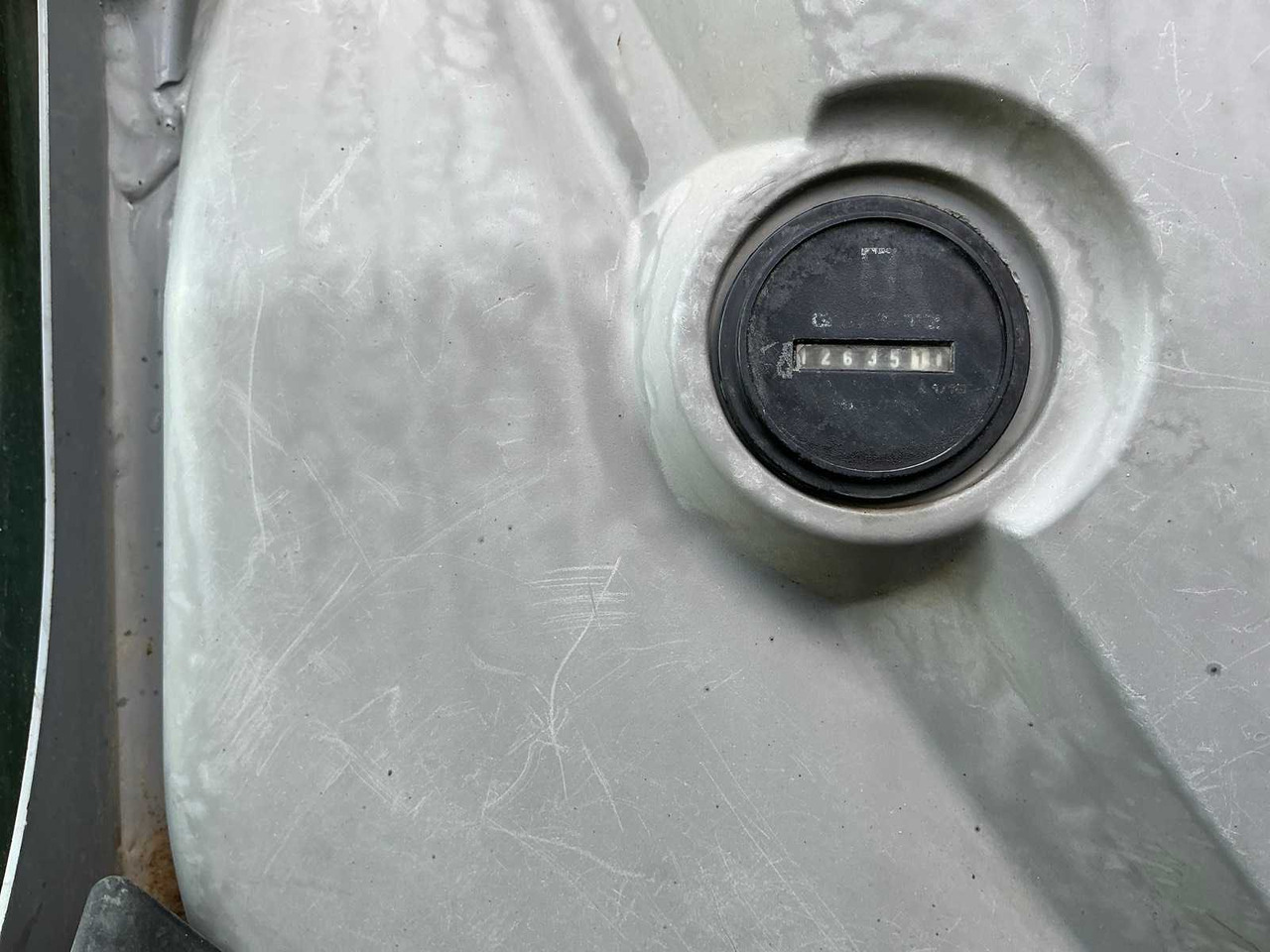 NEW HOLLAND KOBELCO E 215B - Lánctalpas kotró: 4 kép. NEW HOLLAND KOBELCO E 215B - Lánctalpas kotró: 4 kép.