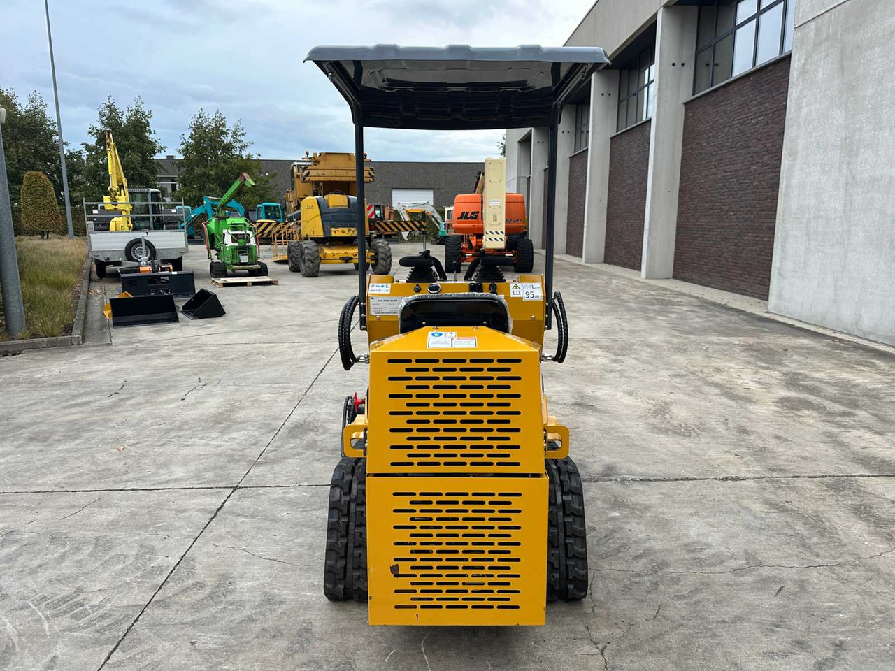 NEWRICK - 2025 - ZW480 - SKID STEER LOADER - Kompakt lánctalpas rakodó: 5 kép. NEWRICK - 2025 - ZW480 - SKID STEER LOADER - Kompakt lánctalpas rakodó: 5 kép.