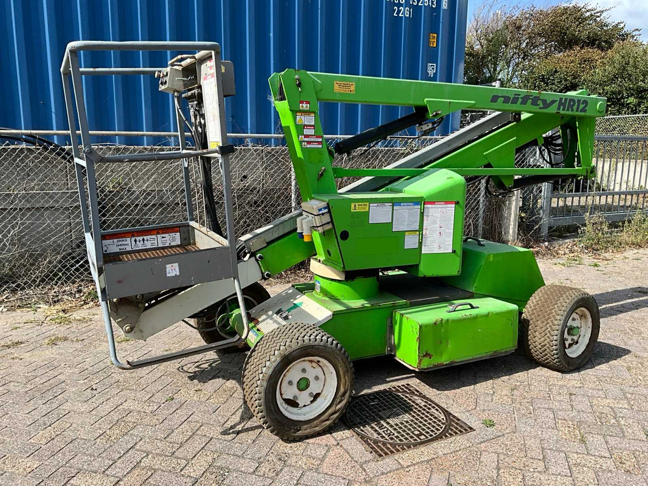 Niftylift HR12 NDE heightrider 12 - Emelő: 1 kép. Niftylift HR12 NDE heightrider 12 - Emelő: 1 kép.
