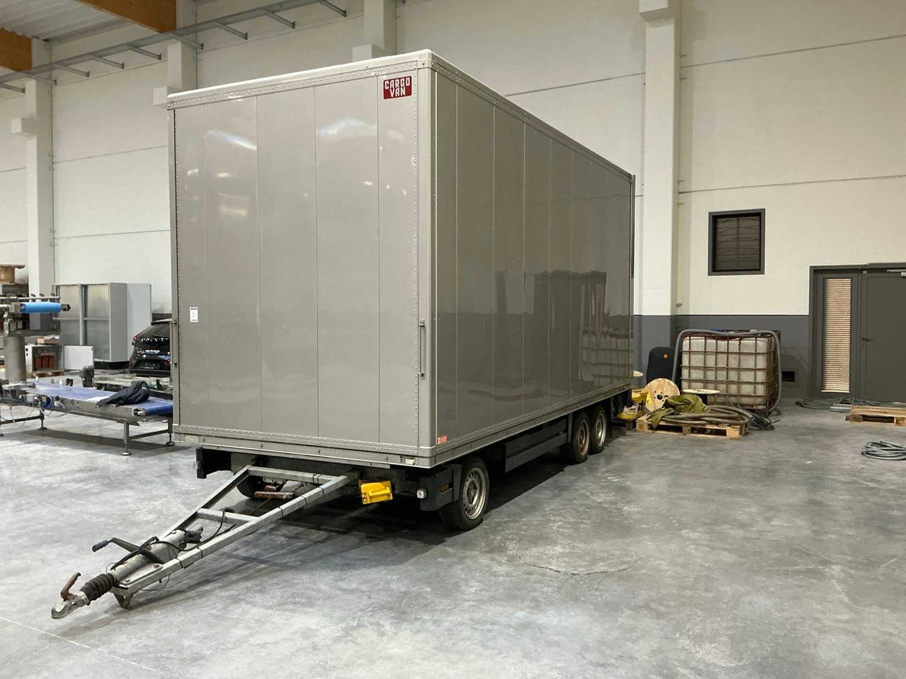 2008 CARGOVAN V31835MO TRAILER - Pótkocsi: 1 kép. 2008 CARGOVAN V31835MO TRAILER - Pótkocsi: 1 kép.