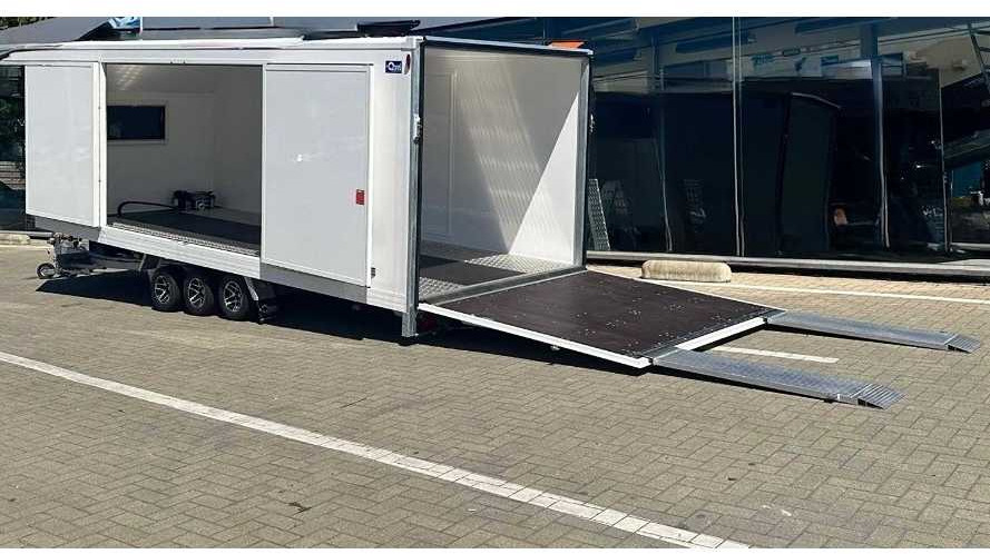 BLYSS - MONTE CARLO DELUXE - DH - CLOSED CAR TRANSPORTER - 2025 - Pótkocsi: 2 kép. BLYSS - MONTE CARLO DELUXE - DH - CLOSED CAR TRANSPORTER - 2025 - Pótkocsi: 2 kép.