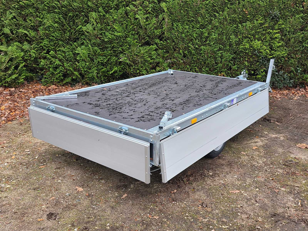 EDUARD - PLATFORM TRAILER - 230 X 145 - TRAILER - NEW - Pótkocsi: 5 kép. EDUARD - PLATFORM TRAILER - 230 X 145 - TRAILER - NEW - Pótkocsi: 5 kép.