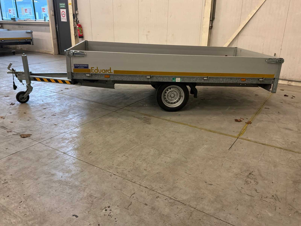 EDUARD TRAILER - Pótkocsi: 2 kép. EDUARD TRAILER - Pótkocsi: 2 kép.