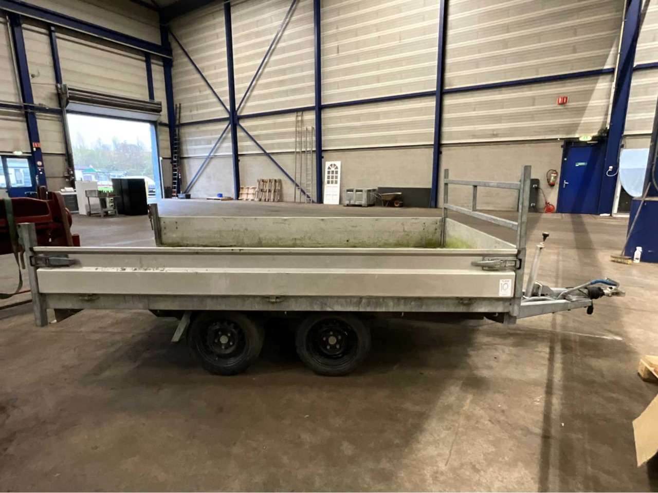 HAPERT TIPPING TRAILER - Pótkocsi: 5 kép. HAPERT TIPPING TRAILER - Pótkocsi: 5 kép.