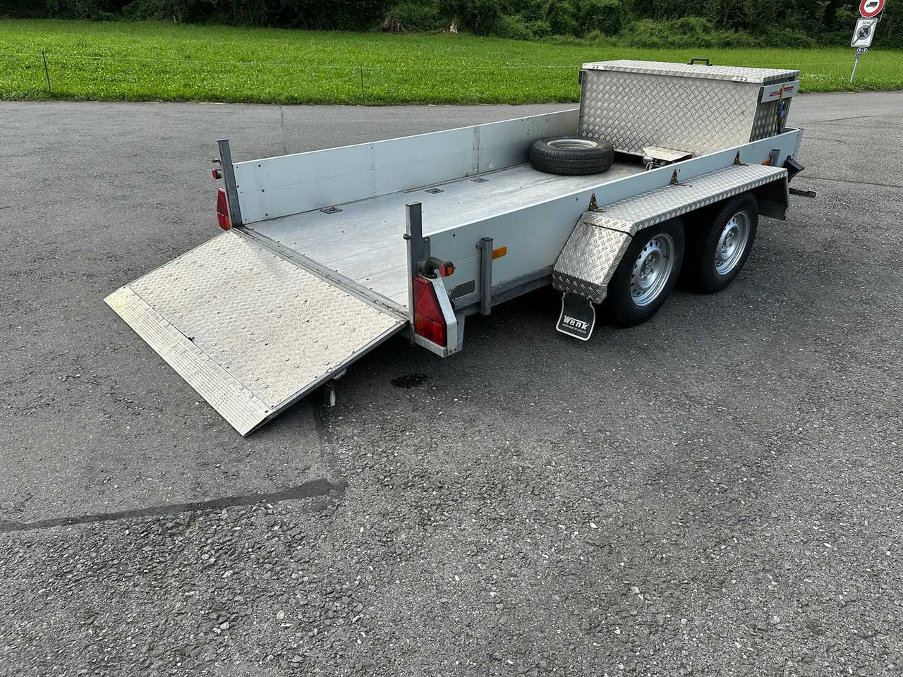 HUMBAUR - HT 3000 - 2008 - SENKOMAT - Pótkocsi: 3 kép. HUMBAUR - HT 3000 - 2008 - SENKOMAT - Pótkocsi: 3 kép.