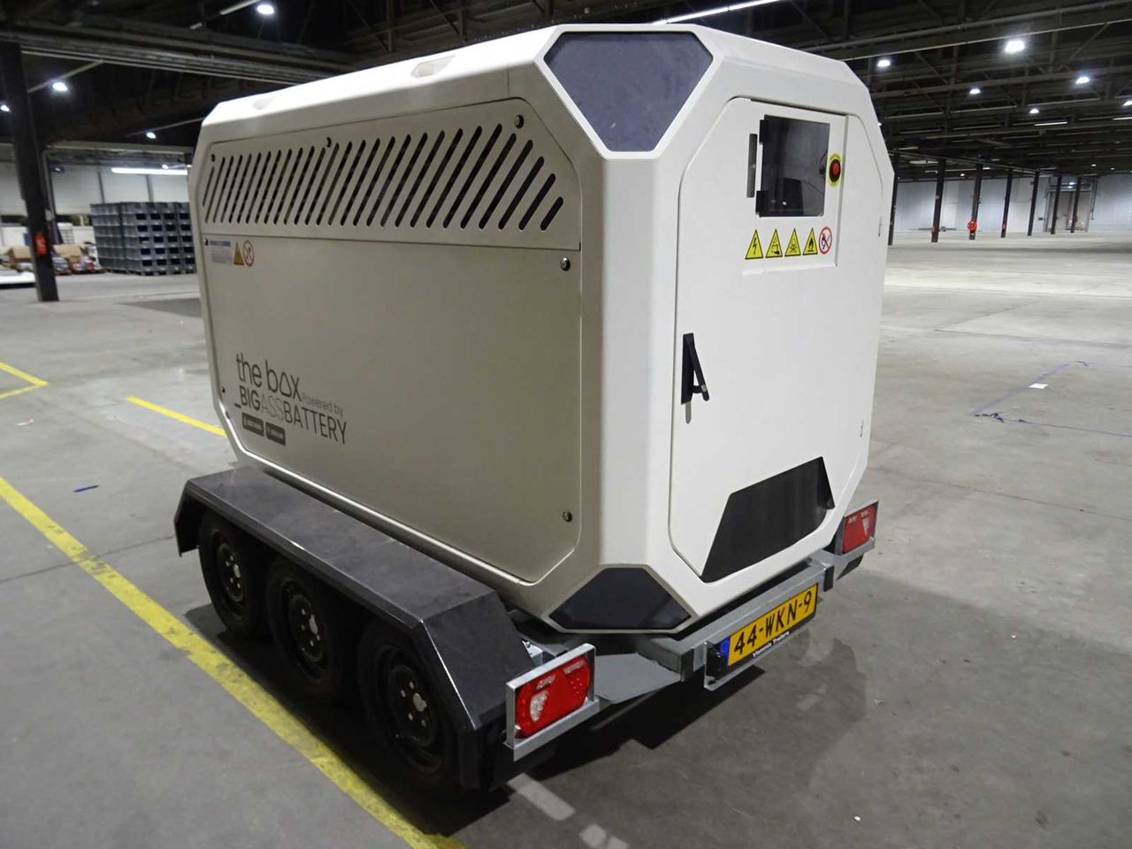 VLEMMIX - V3A - TRAILER - Pótkocsi: 3 kép. VLEMMIX - V3A - TRAILER - Pótkocsi: 3 kép.