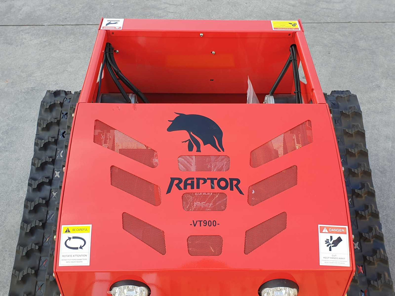 RAPTOR - Kerti fűkasza: 2 kép. RAPTOR - Kerti fűkasza: 2 kép.