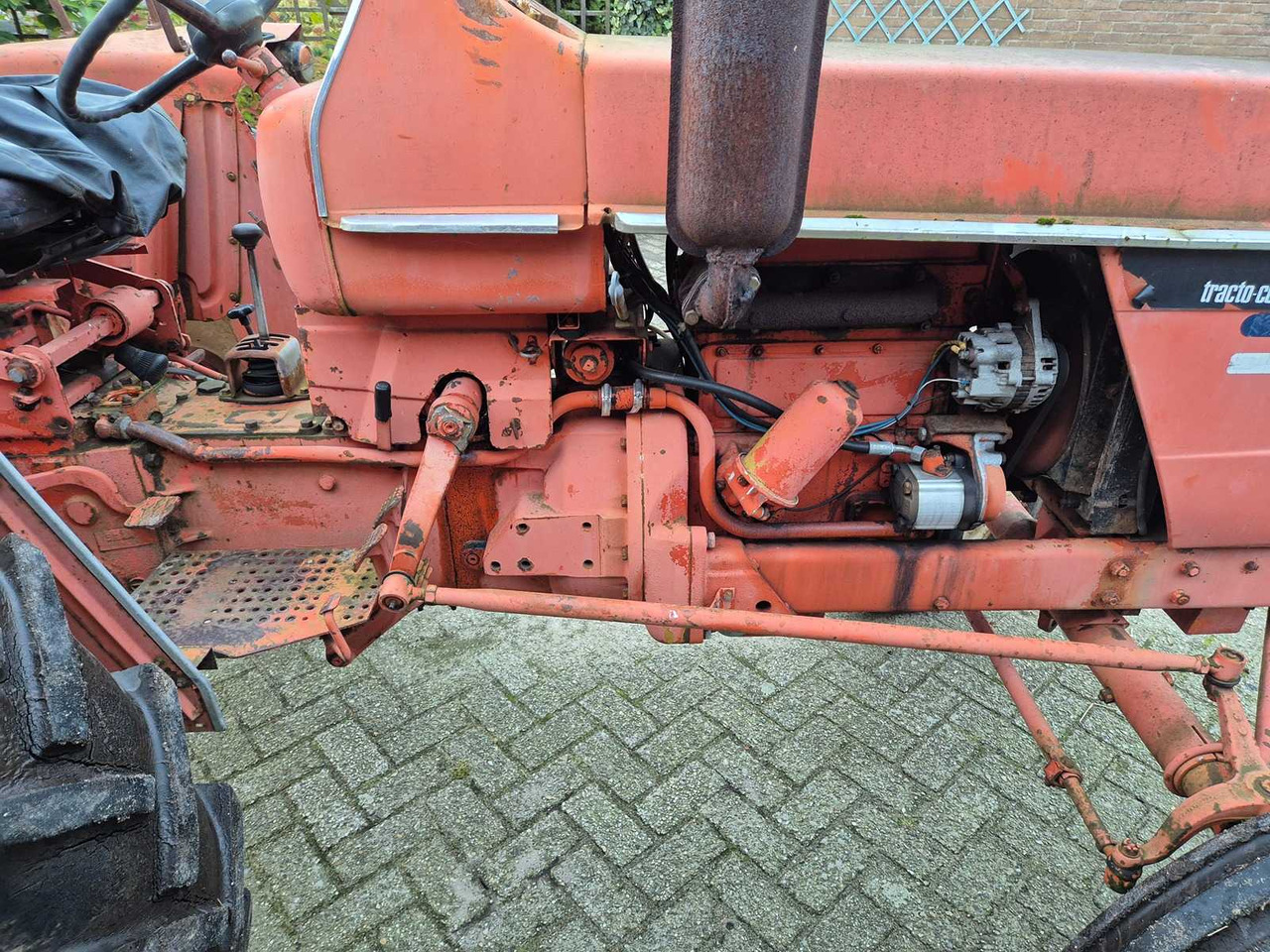 Renault 55 - Traktor: 5 kép. Renault 55 - Traktor: 5 kép.