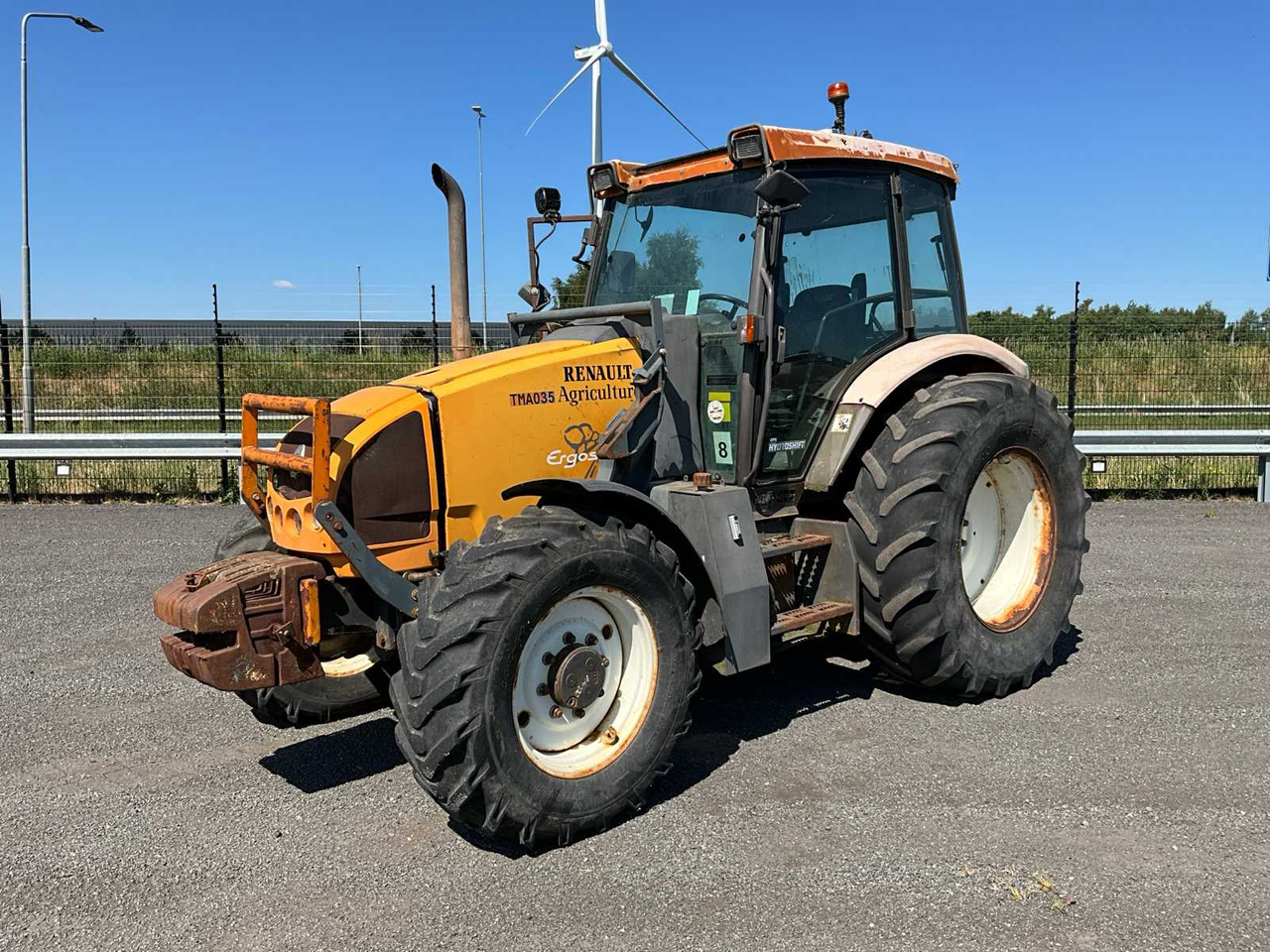 Renault Ergos 456 - Traktor: 1 kép. Renault Ergos 456 - Traktor: 1 kép.