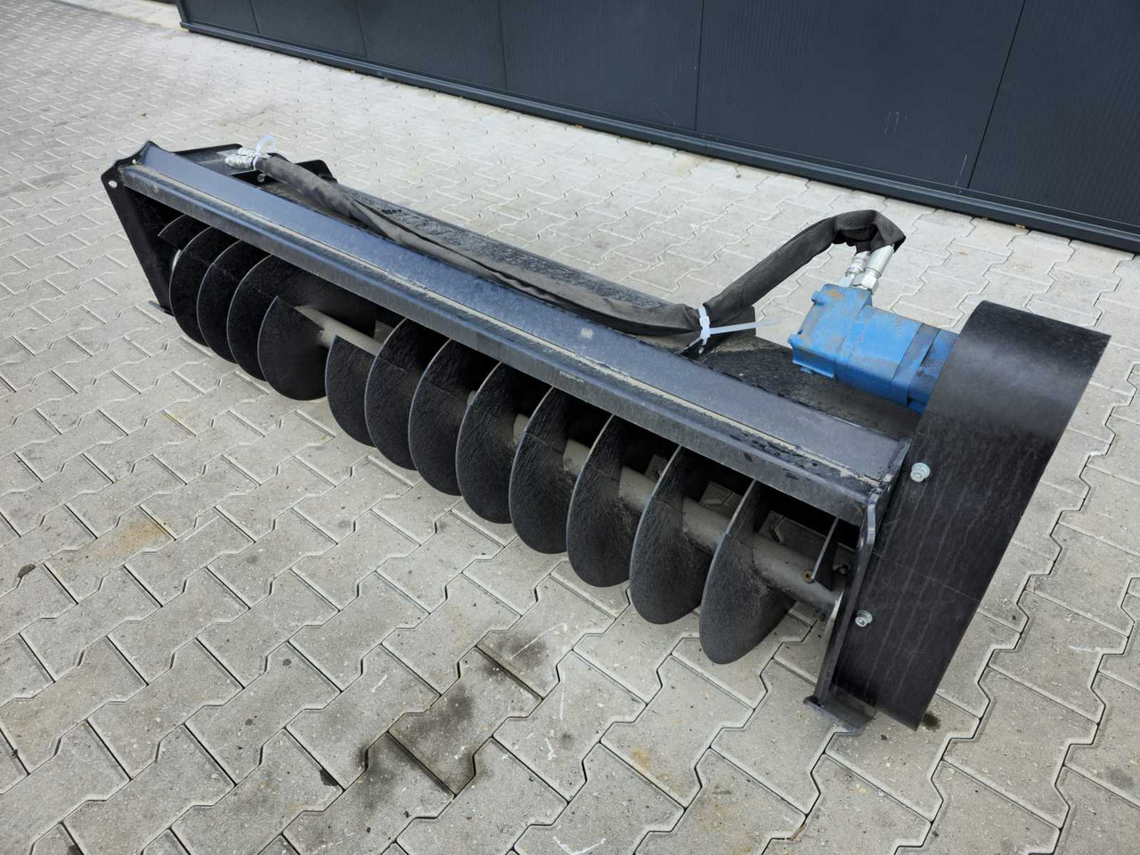 Rhino-Cross 660x2160x750 - Talajművelő gep: 2 kép. Rhino-Cross 660x2160x750 - Talajművelő gep: 2 kép.