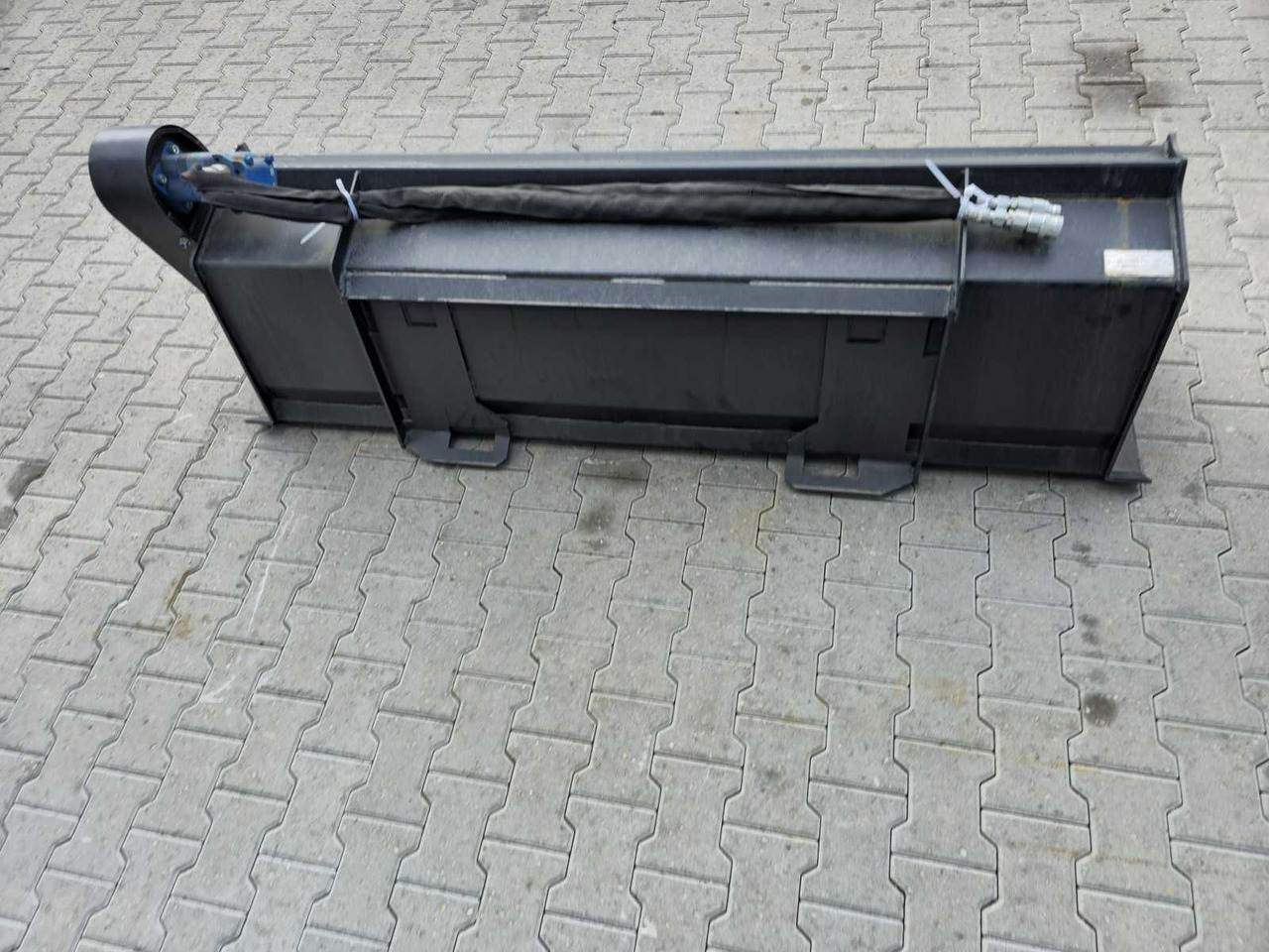 Rhino-Cross 660x2160x750 - Talajművelő gep: 5 kép. Rhino-Cross 660x2160x750 - Talajművelő gep: 5 kép.