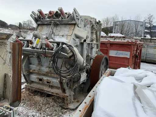 SBM RHS 13/13/4 - Mobil törőgép: 2 kép. SBM RHS 13/13/4 - Mobil törőgép: 2 kép.