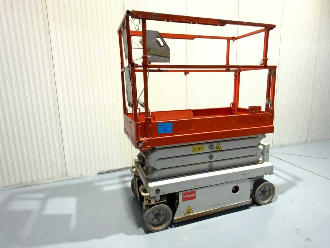 SKYJACK - SJIII3219 BJ. 2015 - AERIAL PLATFORM, WORKING HEIGHT 7.8M, 266 HOURS - Emelő: 1 kép. SKYJACK - SJIII3219 BJ. 2015 - AERIAL PLATFORM, WORKING HEIGHT 7.8M, 266 HOURS - Emelő: 1 kép.