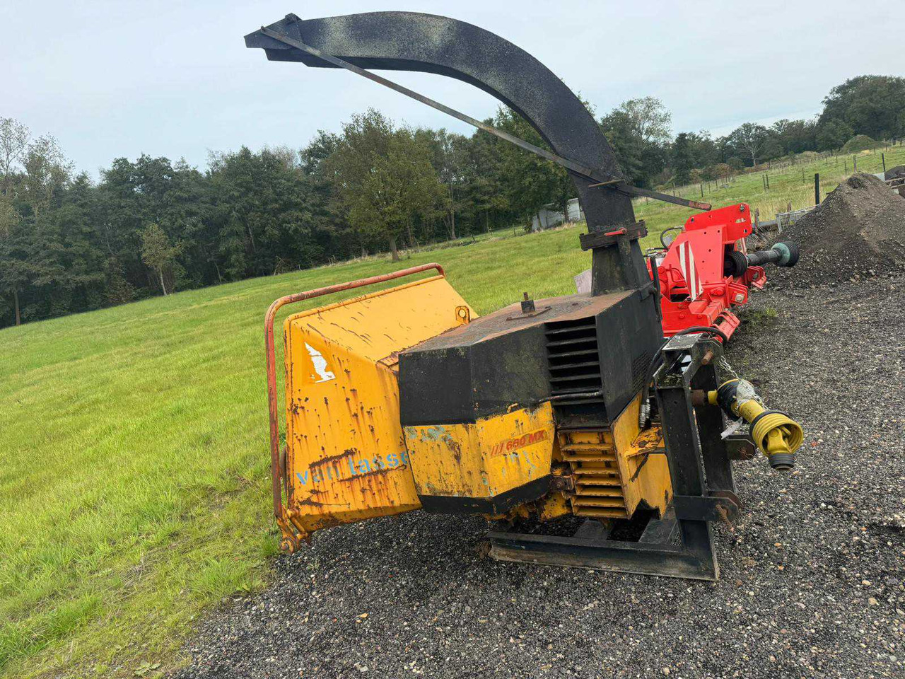 Schliesing 660 MX - Faaprító: 1 kép. Schliesing 660 MX - Faaprító: 1 kép.