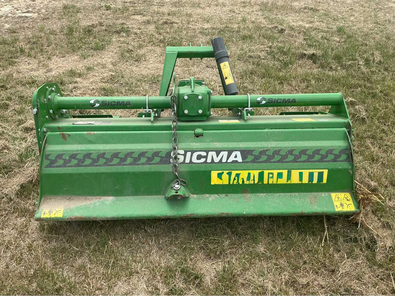 Sicma CS 145 - Talajmaró: 1 kép. Sicma CS 145 - Talajmaró: 1 kép.