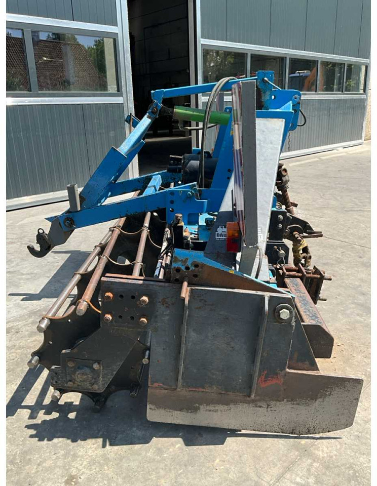 Sicma King 3000 - Forgóborona: 4 kép. Sicma King 3000 - Forgóborona: 4 kép.