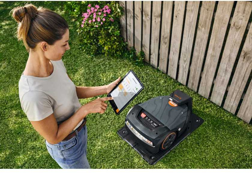 Stihl IMOW 7 EVO - Kerti fűkasza: 5 kép. Stihl IMOW 7 EVO - Kerti fűkasza: 5 kép.