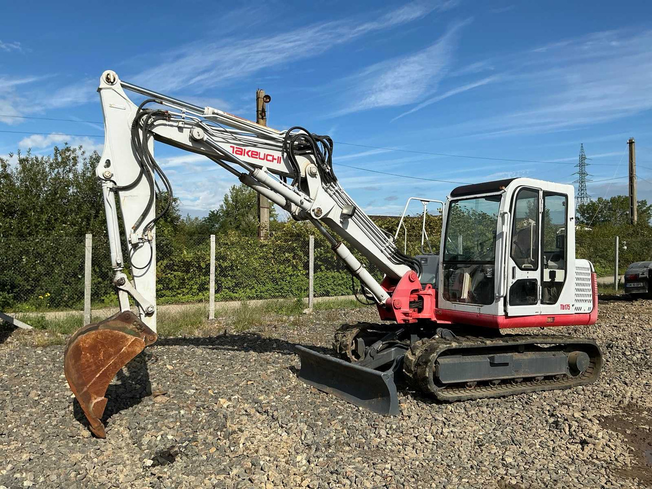 Takeuchi TB175 - Lánctalpas kotró: 1 kép. Takeuchi TB175 - Lánctalpas kotró: 1 kép.