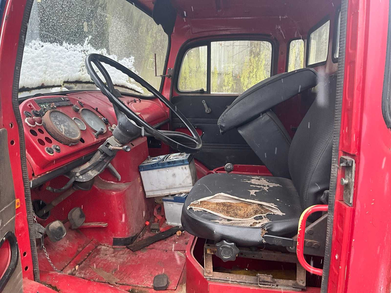 Teherautó 1972 MERCEDES-BENZ L911B TRUCK: 15 kép.