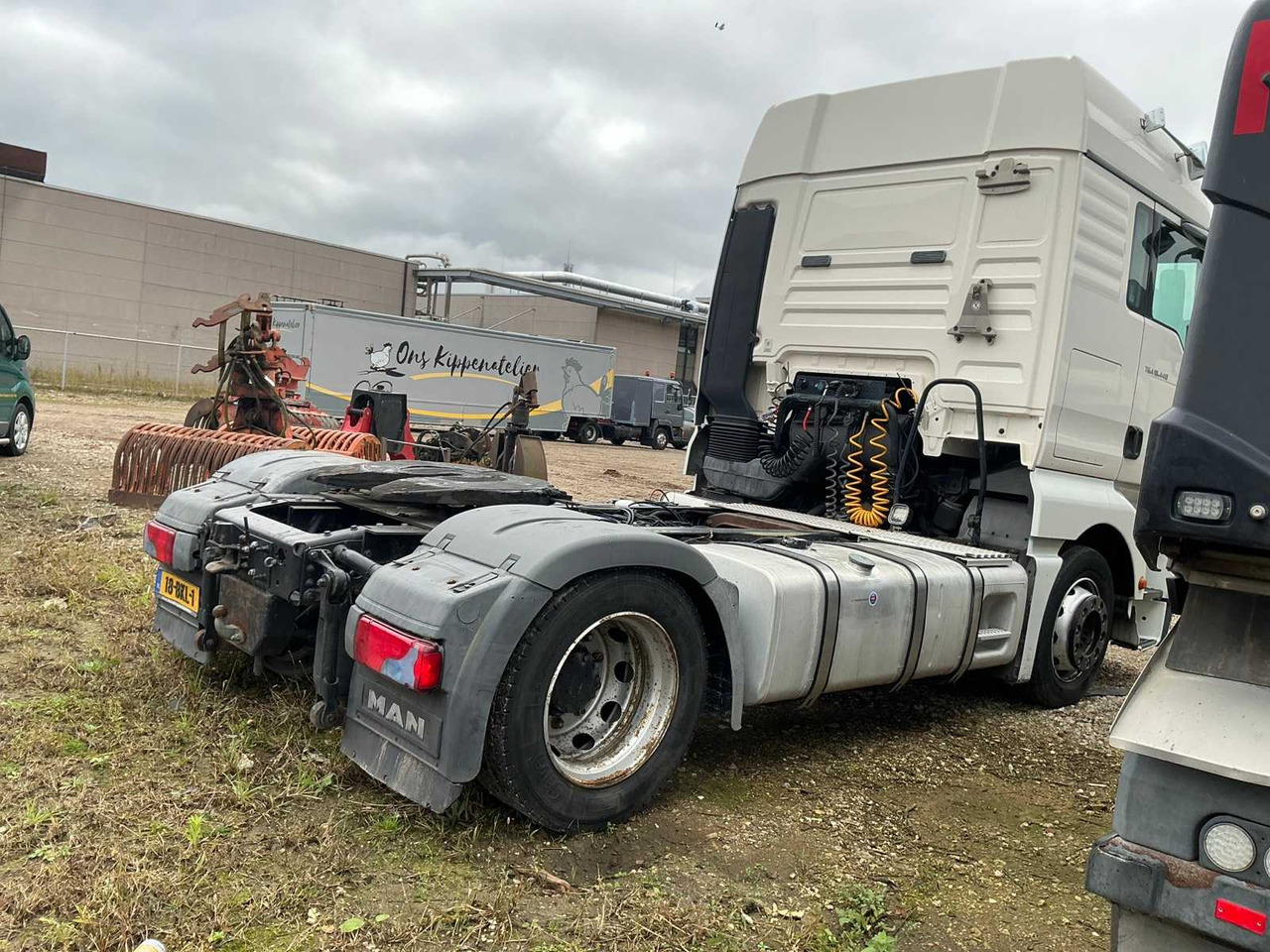 2007 MAN TGA 18.440 4X2 LLS-U 4X2 SEMI-TRAILER TRACTOR - Teherautó: 4 kép. 2007 MAN TGA 18.440 4X2 LLS-U 4X2 SEMI-TRAILER TRACTOR - Teherautó: 4 kép.