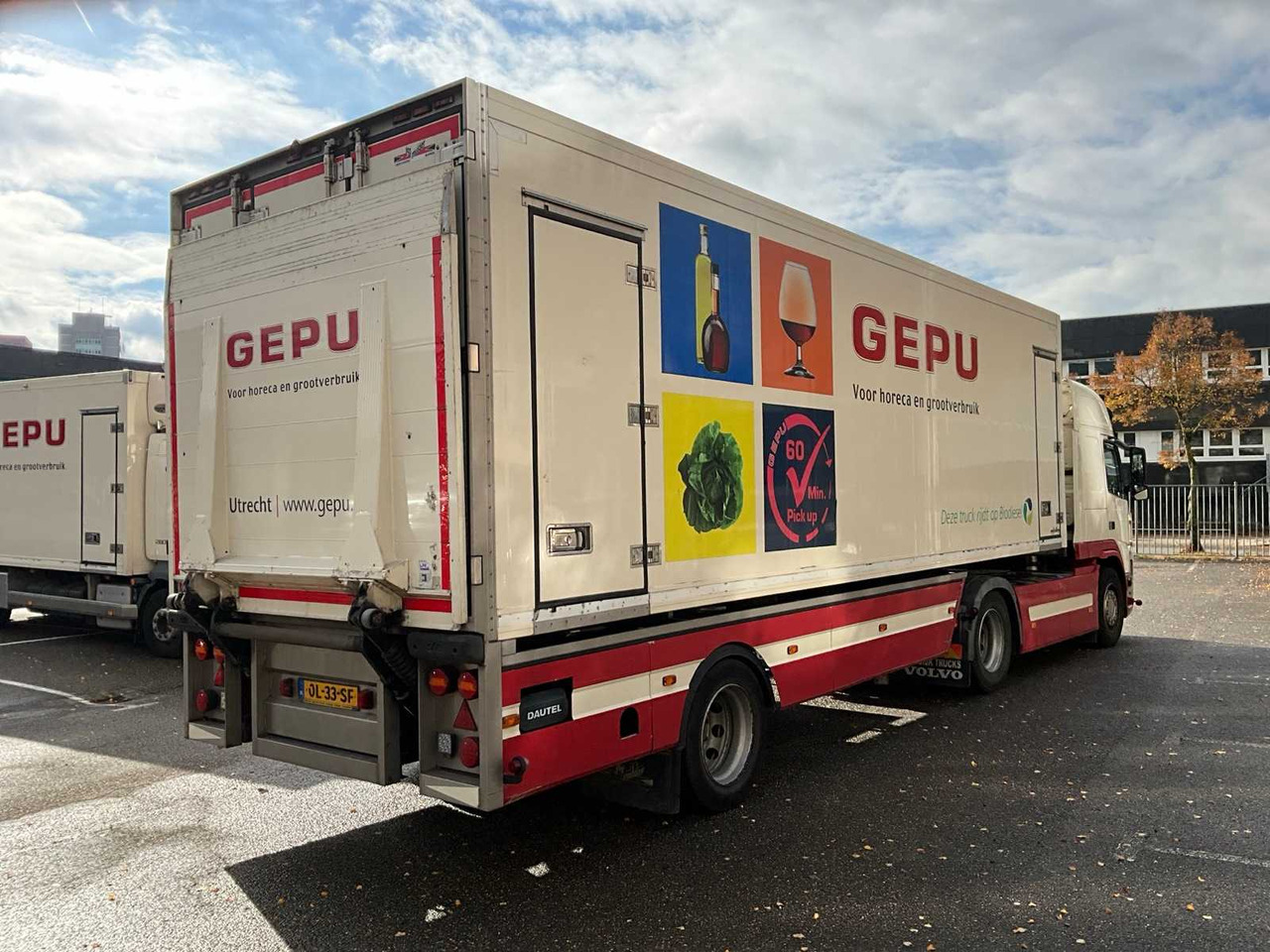 2012 VOLVO FM 13 SEMI-TRAILER TRUCK - Teherautó: 3 kép. 2012 VOLVO FM 13 SEMI-TRAILER TRUCK - Teherautó: 3 kép.