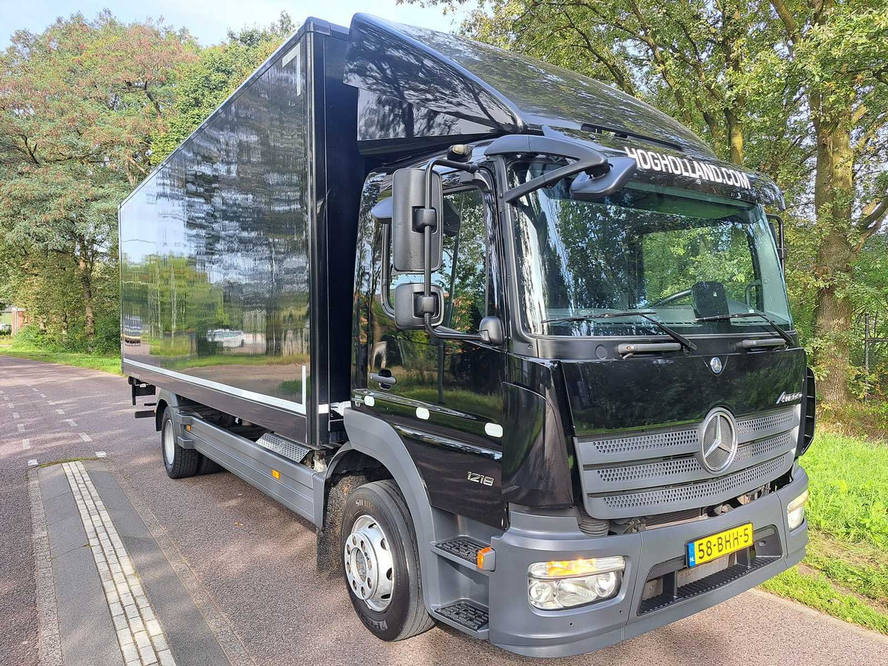 2016 MERCEDES-BENZ ATEGO TRUCK - Teherautó: 2 kép. 2016 MERCEDES-BENZ ATEGO TRUCK - Teherautó: 2 kép.