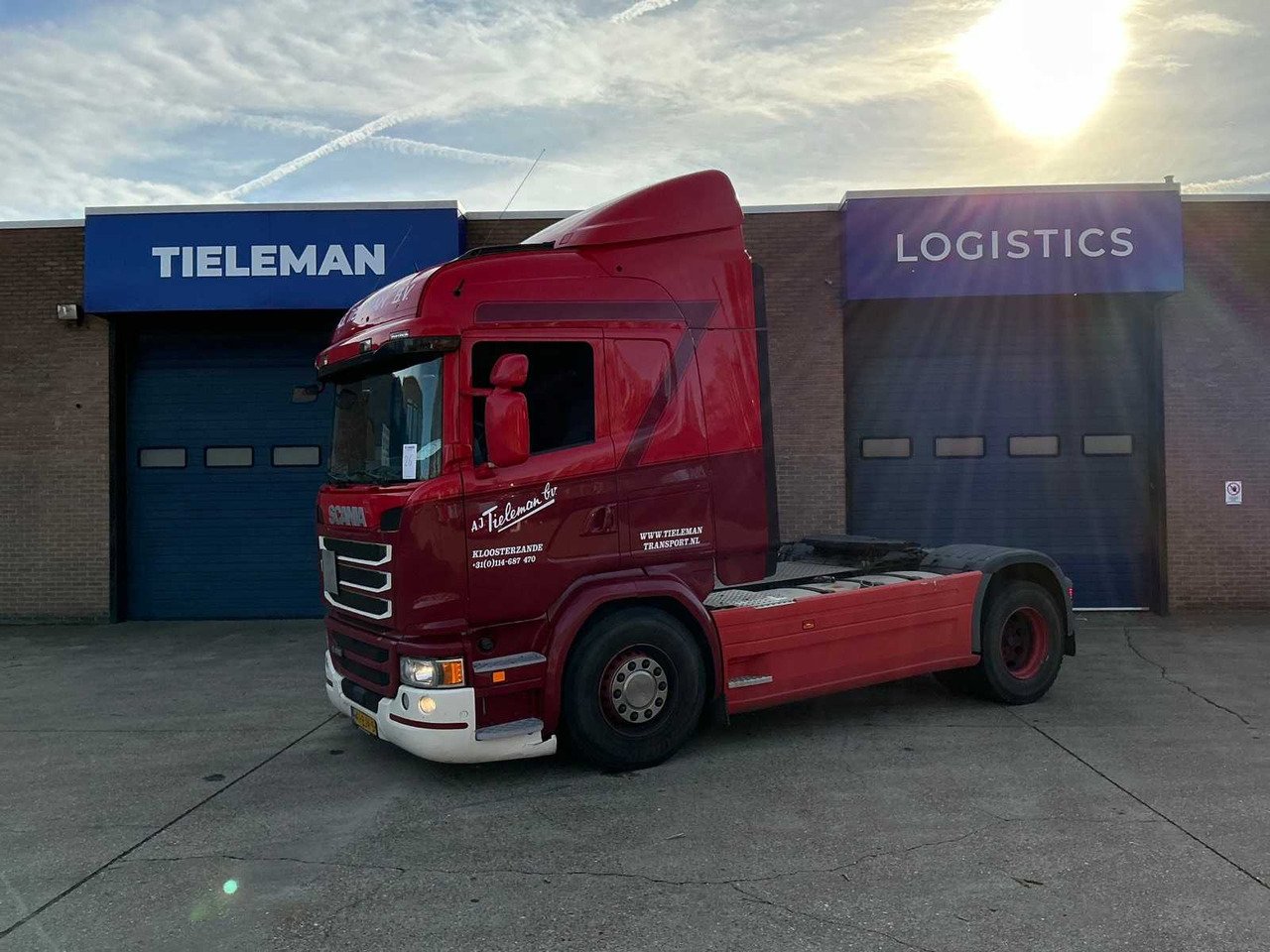 2017 SCANIA G410 SEMI-TRAILER TRACTOR - Teherautó: 2 kép. 2017 SCANIA G410 SEMI-TRAILER TRACTOR - Teherautó: 2 kép.