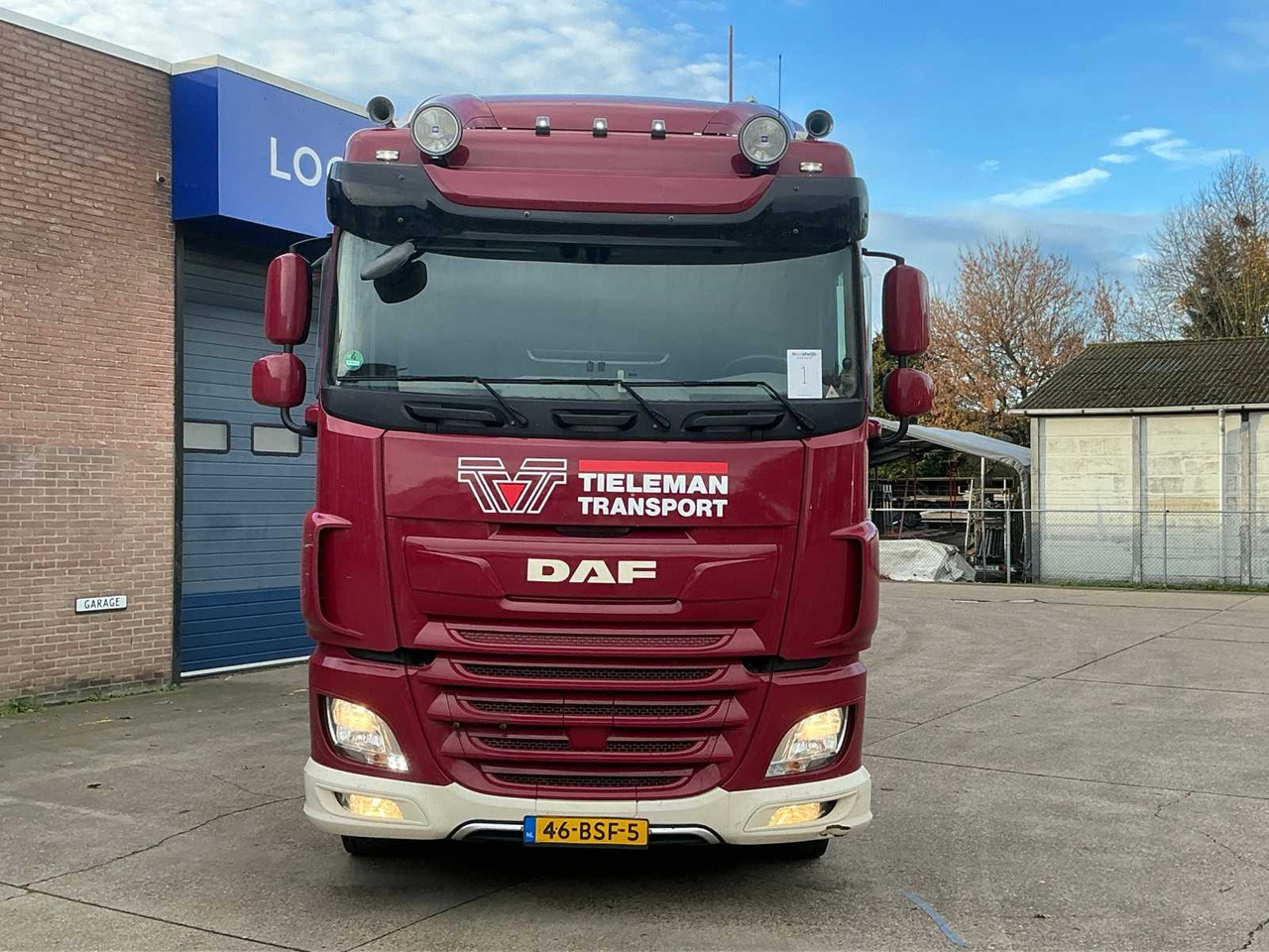 2022 DAF XF480FT SEMI-TRAILER TRACTOR - Teherautó: 3 kép. 2022 DAF XF480FT SEMI-TRAILER TRACTOR - Teherautó: 3 kép.